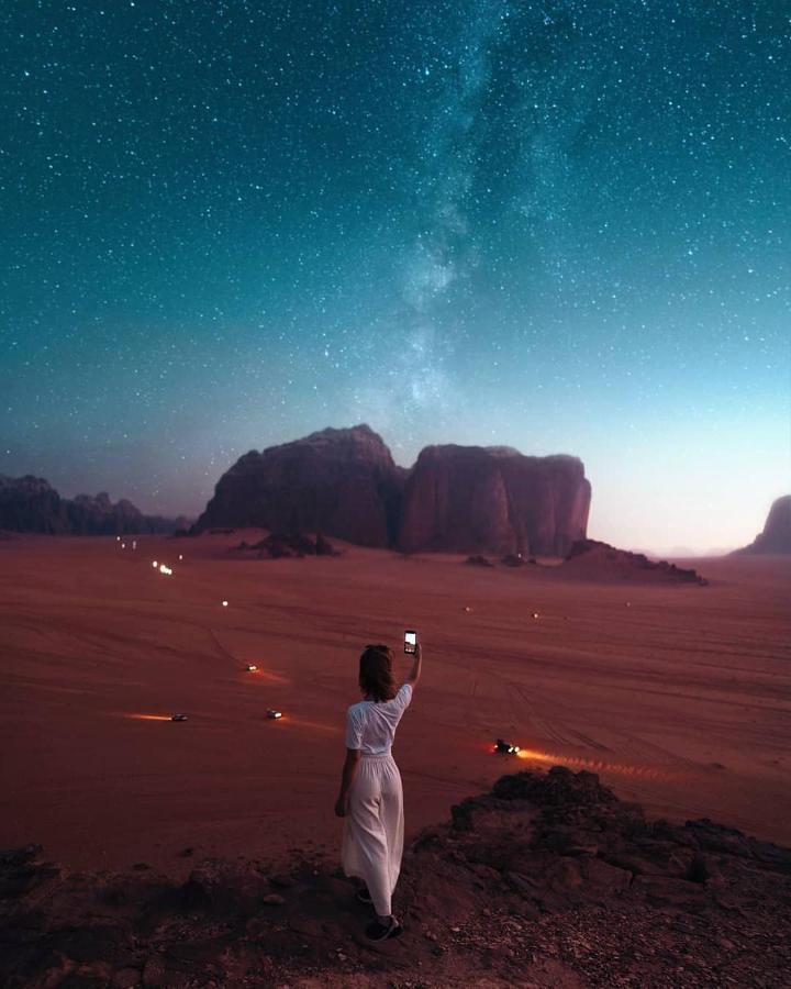 Golden Day Hotel Wadi Rum Exterior photo